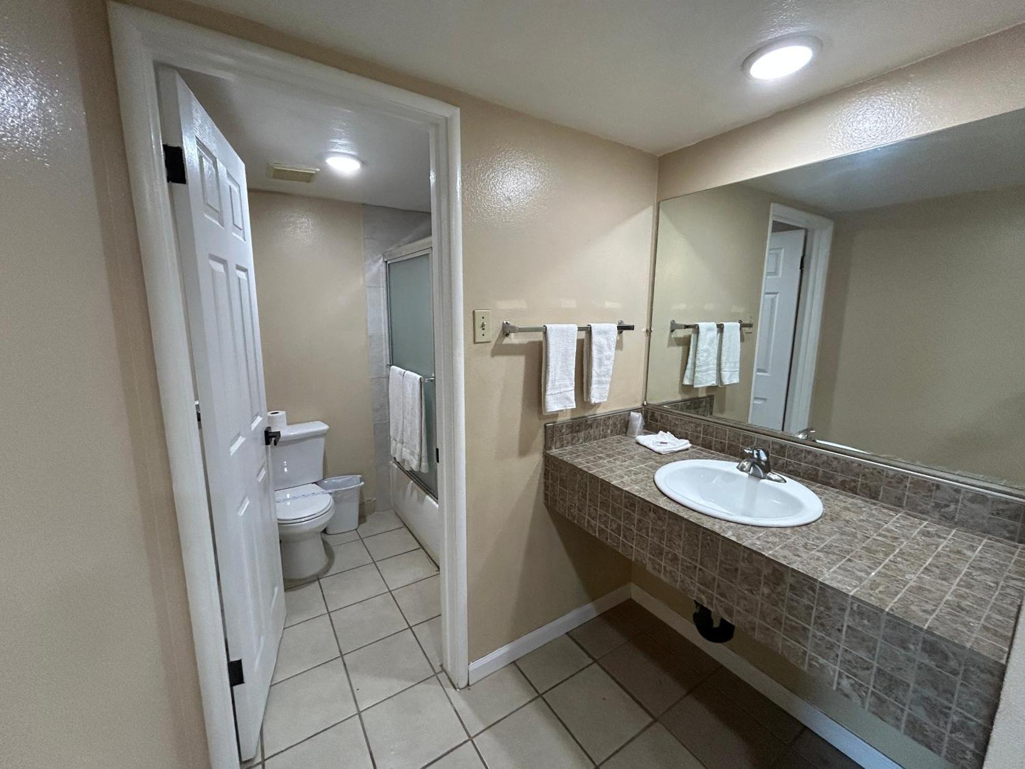 Motel 6 Selma, Ca Εξωτερικό φωτογραφία