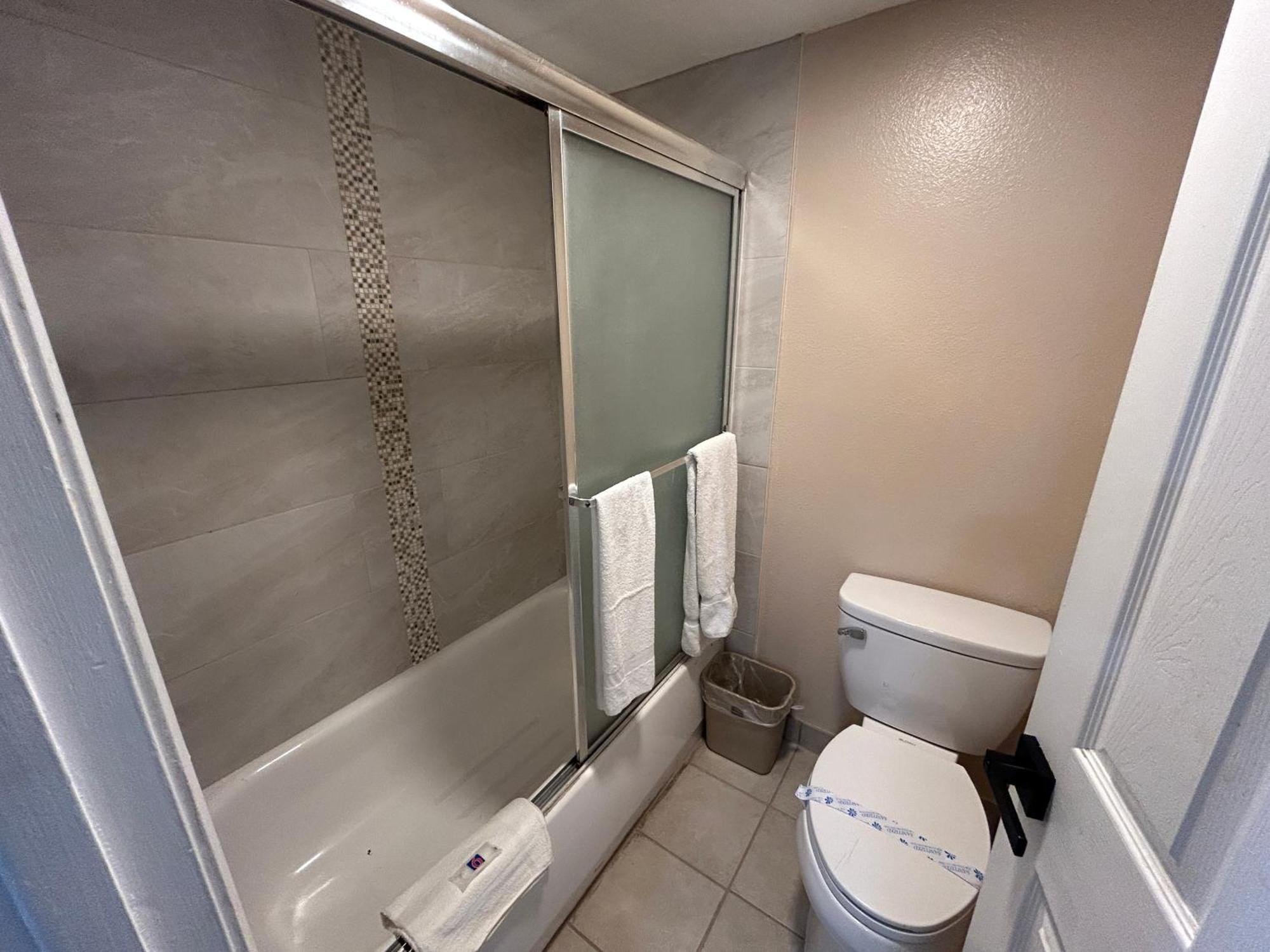 Motel 6 Selma, Ca Εξωτερικό φωτογραφία