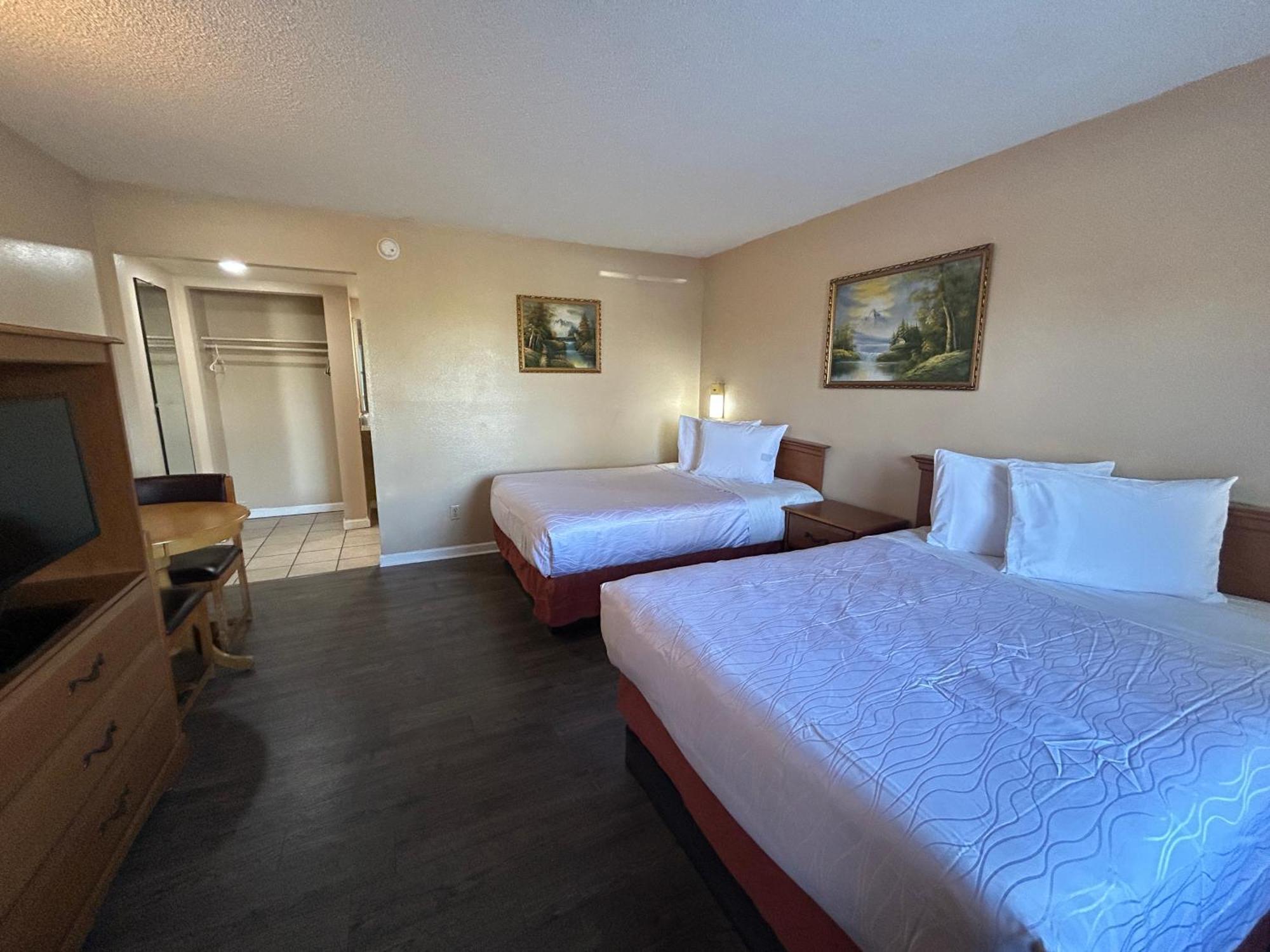 Motel 6 Selma, Ca Εξωτερικό φωτογραφία